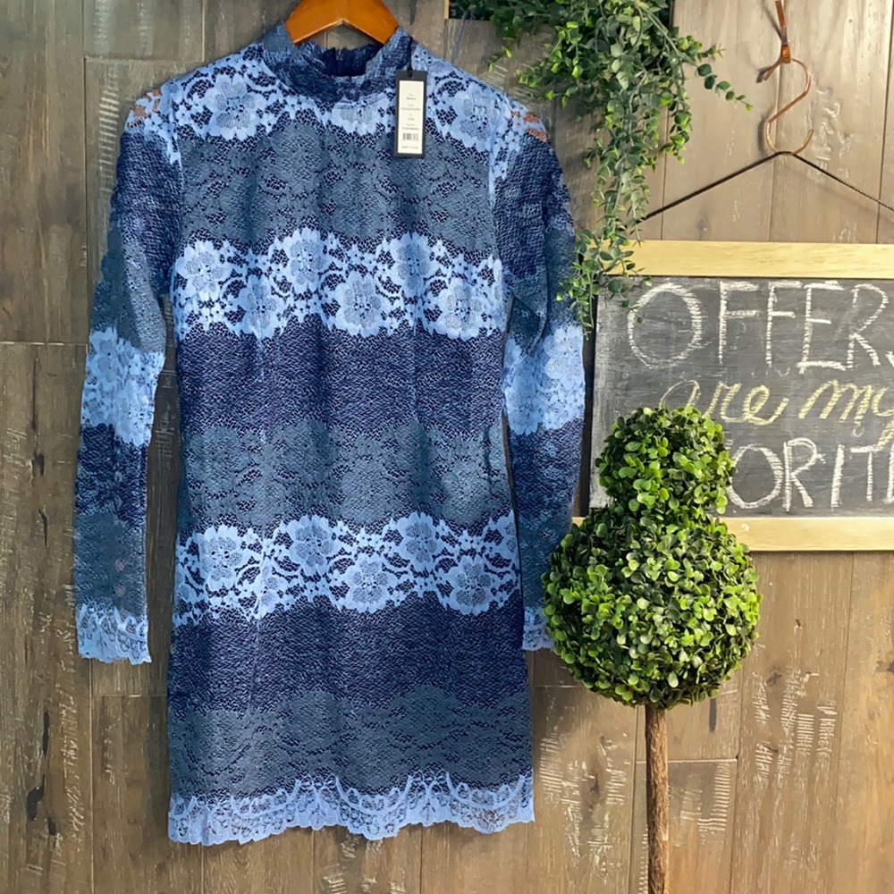 NWT Romeo + Juliet Couture Lace Dress Medium